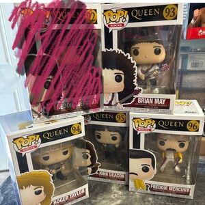BNIB Queen Funko Pop Bundle